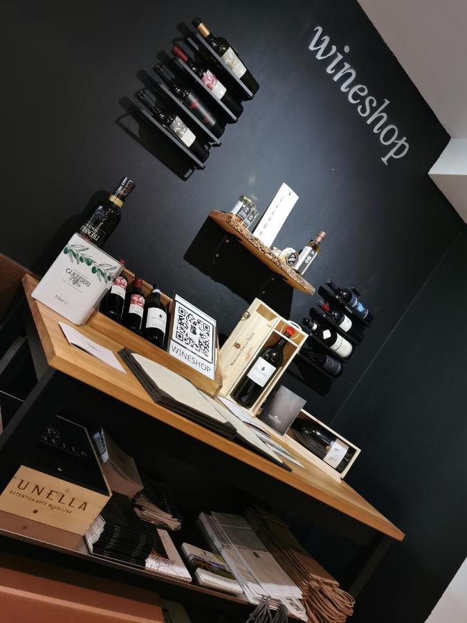 Bivius Hotel Restaurant Luxembourg Strassen Eksteriør bilde
