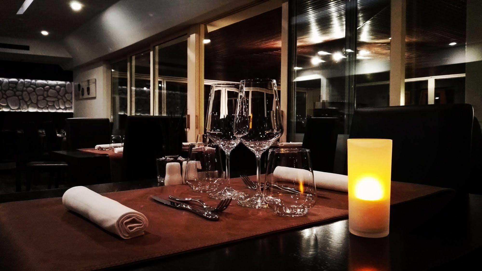 Bivius Hotel Restaurant Luxembourg Strassen Eksteriør bilde